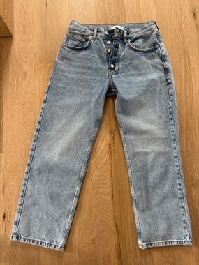 MANGO Light Blue Denim cropped Jeans with Contrast Stitching size 25